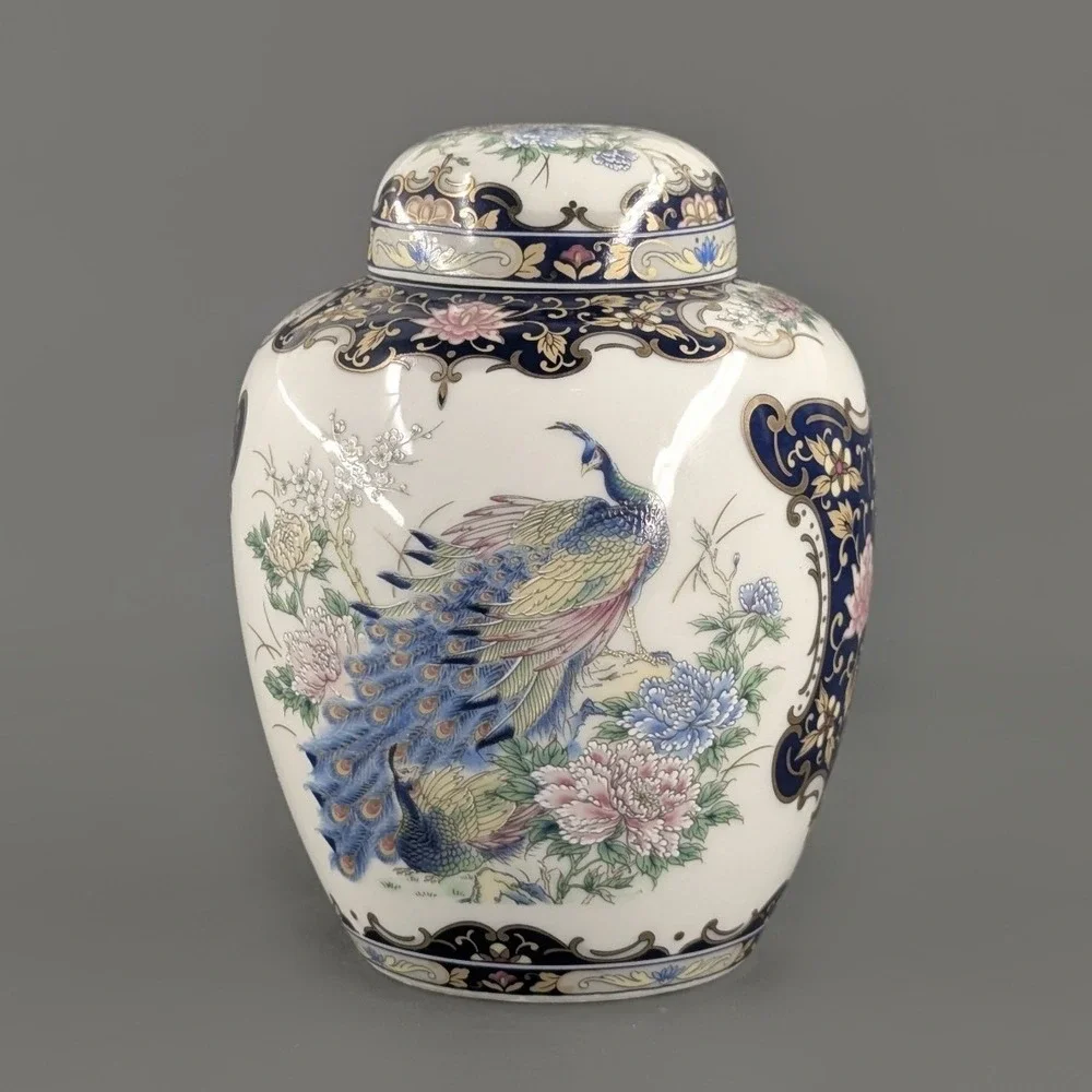 Toyo Japan Porcelain Ginger Jar Peacock Floral Gold Gilt Cobalt Blue 6 Inch